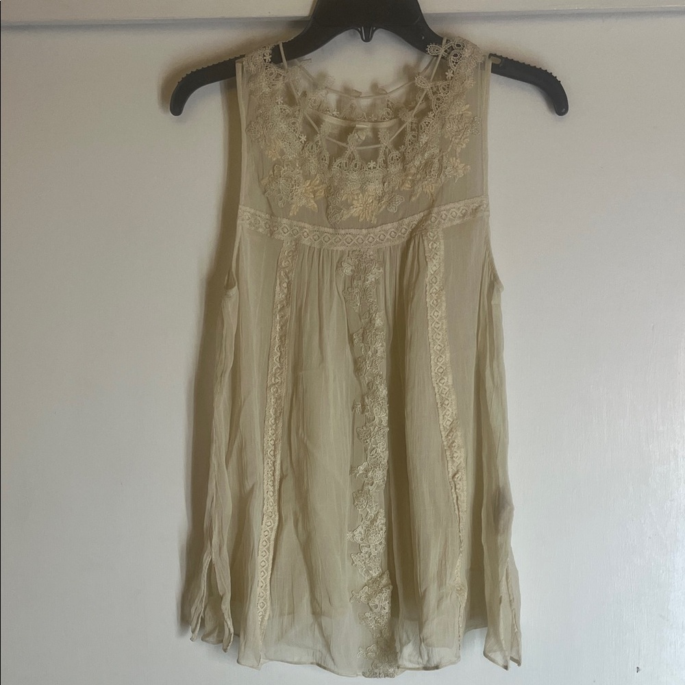 Free People Cream Lace Sleeveless Blouse size XS
